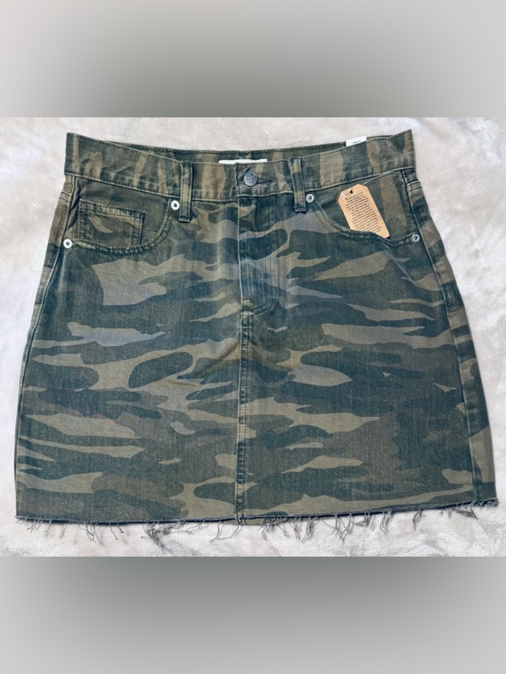 Lucky Brand Camo Old Favorite Mini Skirt with Raw Hem-NWT